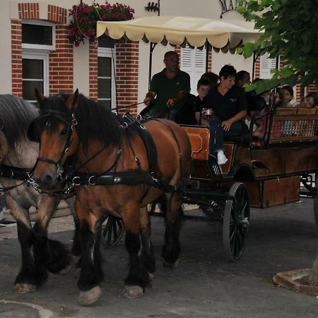 L'Ecurie Des Ardennais Villa Pierry Exteriör bild